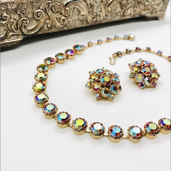 Beautiful deco vintage Aurora borealis crystal Demi Parure set - Picture 6 of 14